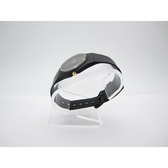 Women's Lorus Quartz WR Analog 29mm Dial Causal Round Watch (E252) - Picture 8 of 12